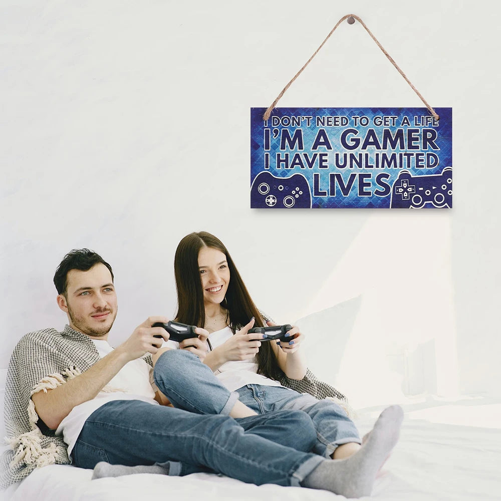 Gaming Room Sign Wood Plaque Do Not Disturb Hanging Pendant I'm Gamer Door Wall Decor Novelty Gift For Teens, Boyfriend, Husband