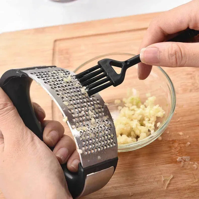 Stainless Steel Garlic Press Manual Garlic Maker Kitchen Multifunctional Household Shoot Garlic Crush Squeeze Garlic Tools